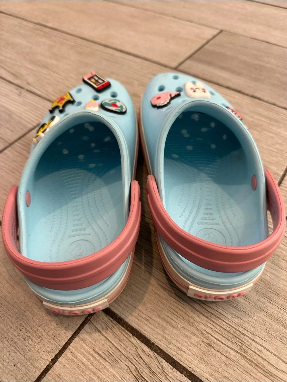 Kids size J2 genuine Crocs Aqua/Pink